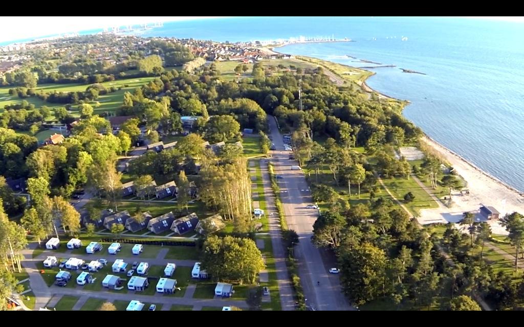 Moetesplats Borstahusen Hotel Landskrone Luaran gambar
